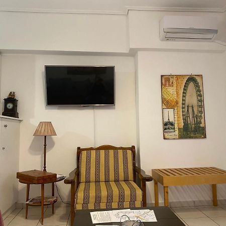 Katehaki Metro Apartment Athens Exterior photo
